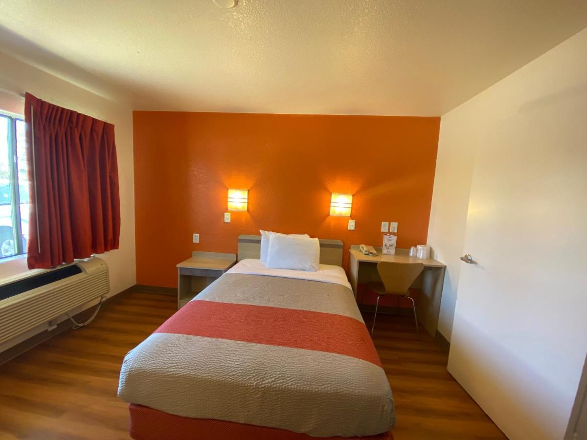 Motel 6-Flagstaff, Az - West - Woodland Village Eksteriør billede